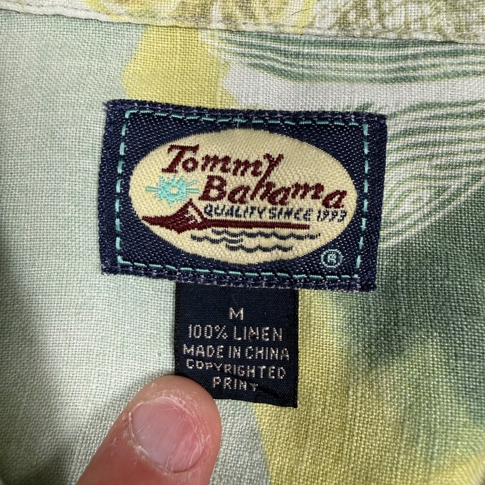 Tommy Bahama Linen Camp Shirt Mens M Green Yellow Tropical Island Loop Collar - Picture 4 of 8